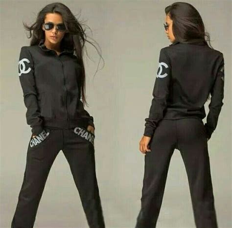 chanel tracksuit from china.